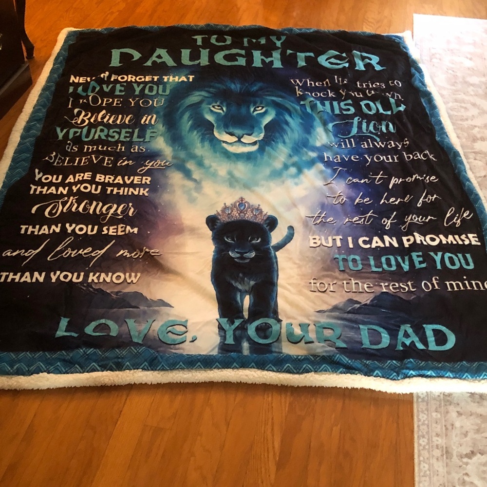 Plush Blue Lion 'To My Daughter' Sherpa Blanket - Love, Your Dad